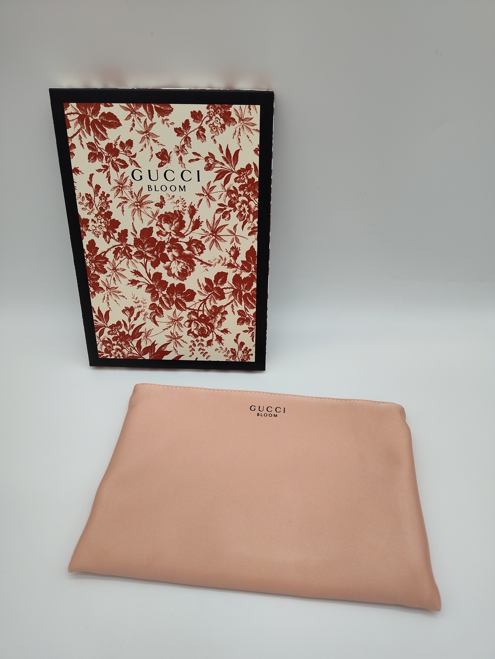 GUCCI BLOOM Beauty Floral Cosmetic Pouch Pink Toile Travel Makeup Case NWT NIB